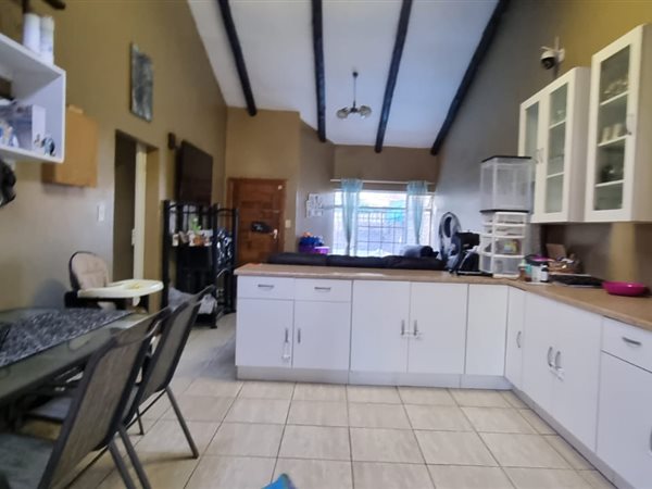 3 Bedroom House 3 Bedroom House