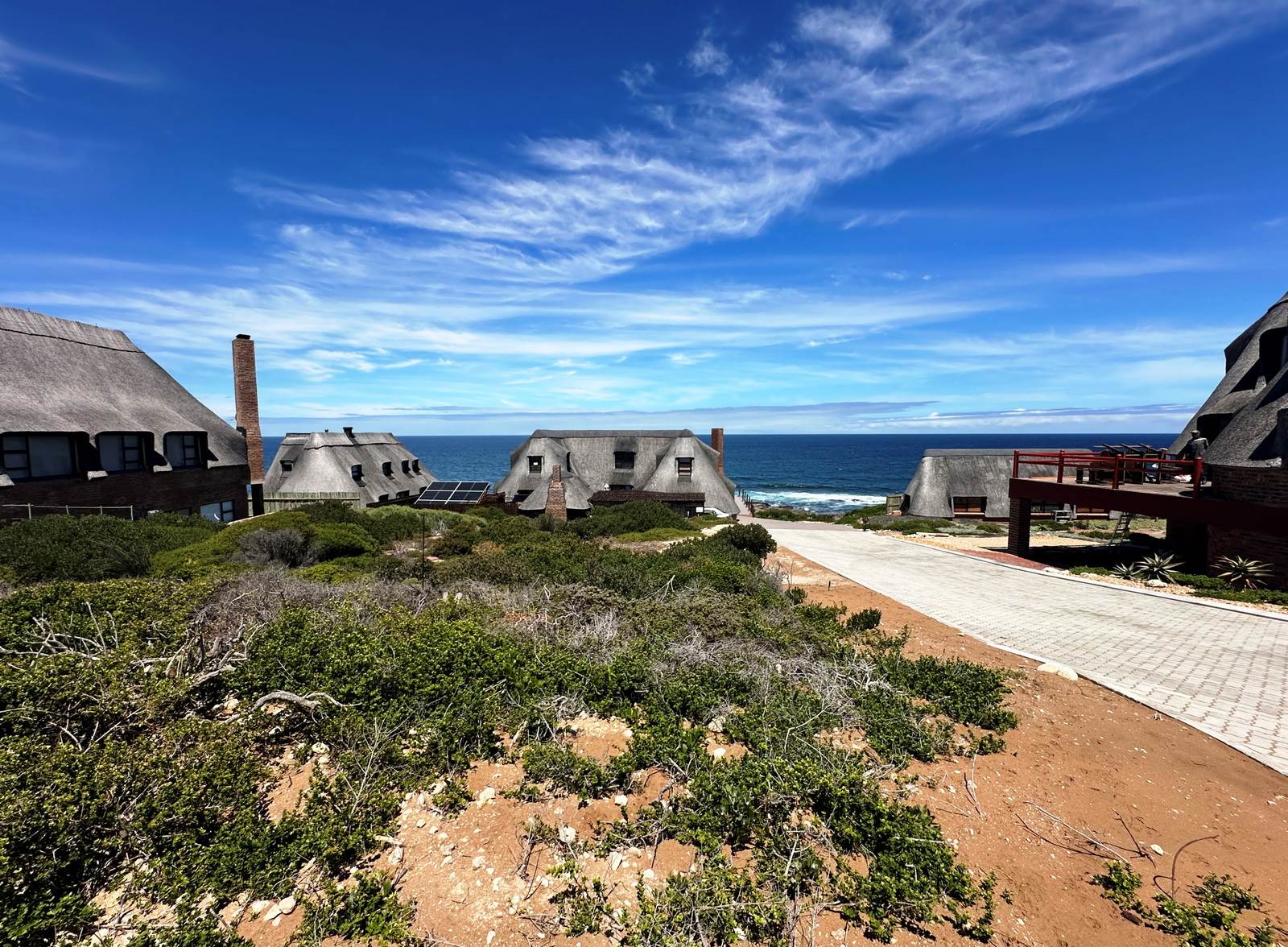 747 m² Land available in Stilbaai photo number 3