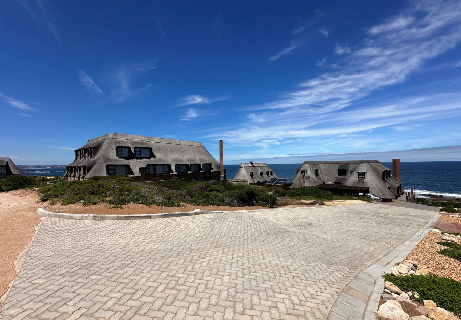 747 m² Land available in Stilbaai photo number 14