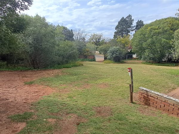 1 607 m² Land 1 607 m² Land