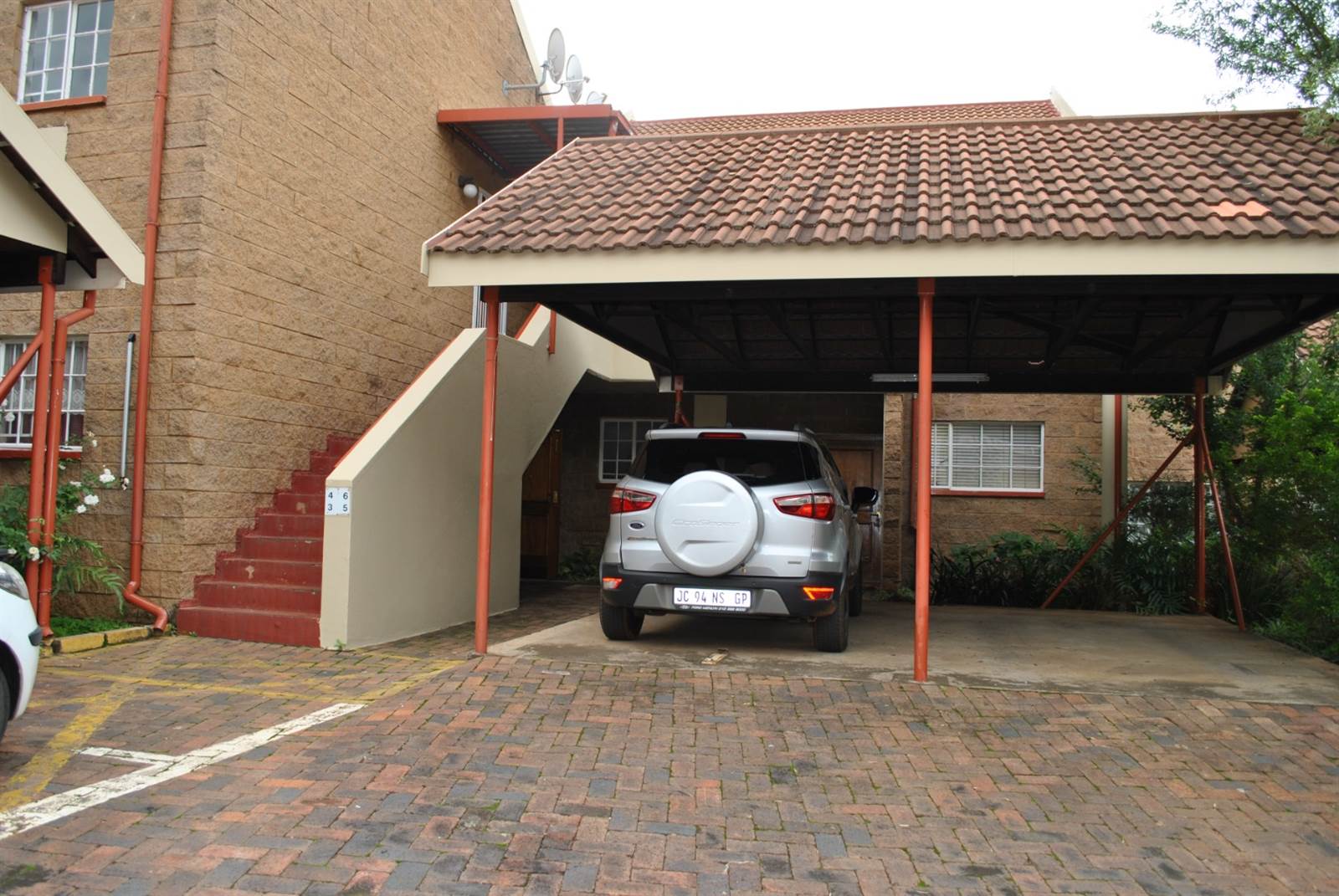 2 Bed Townhouse in Centurion CBD photo number 2