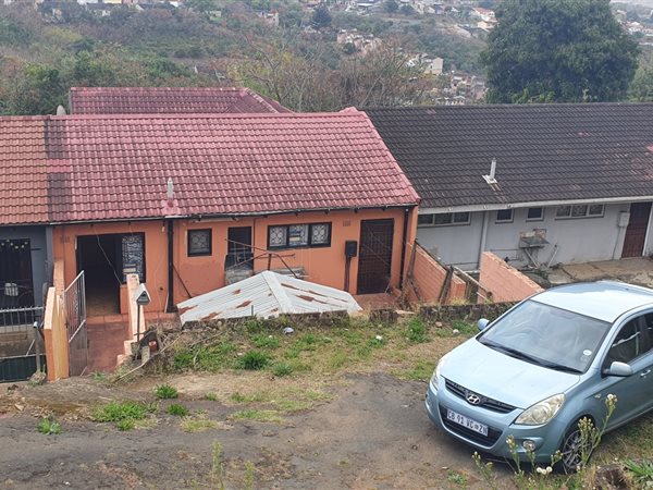 4 Bedroom House 4 Bedroom House