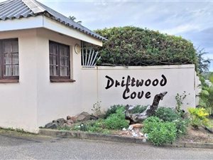 3 Bed Apartment in Melville