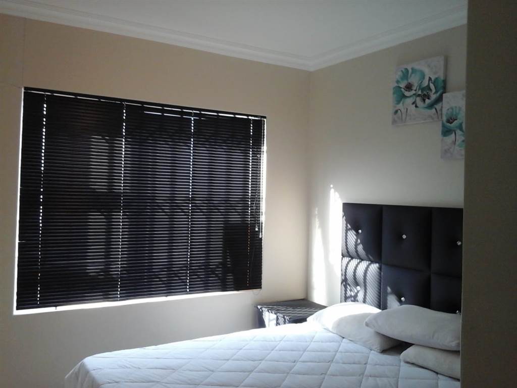 2 Bed Apartment in Manaba photo number 16
