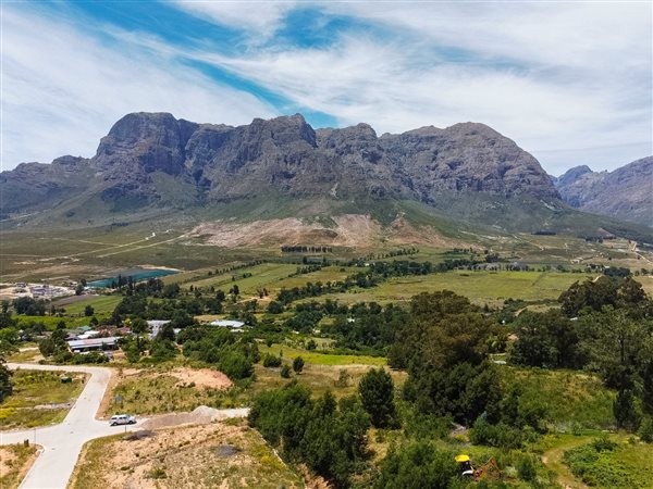 512 m² Land available in Stellenbosch Agricultural