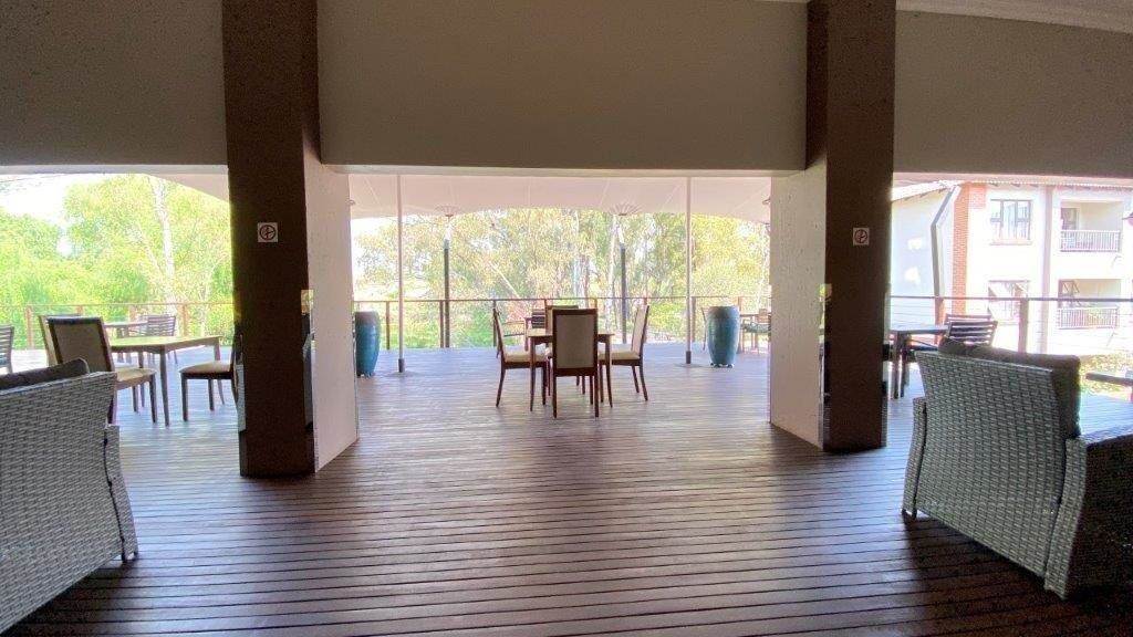 2 Bed Apartment in Douglasdale photo number 18