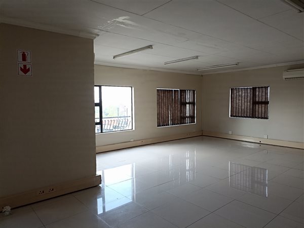 55  m² Office Space