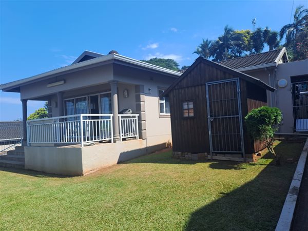 3.5 Bed House in Stanger Manor