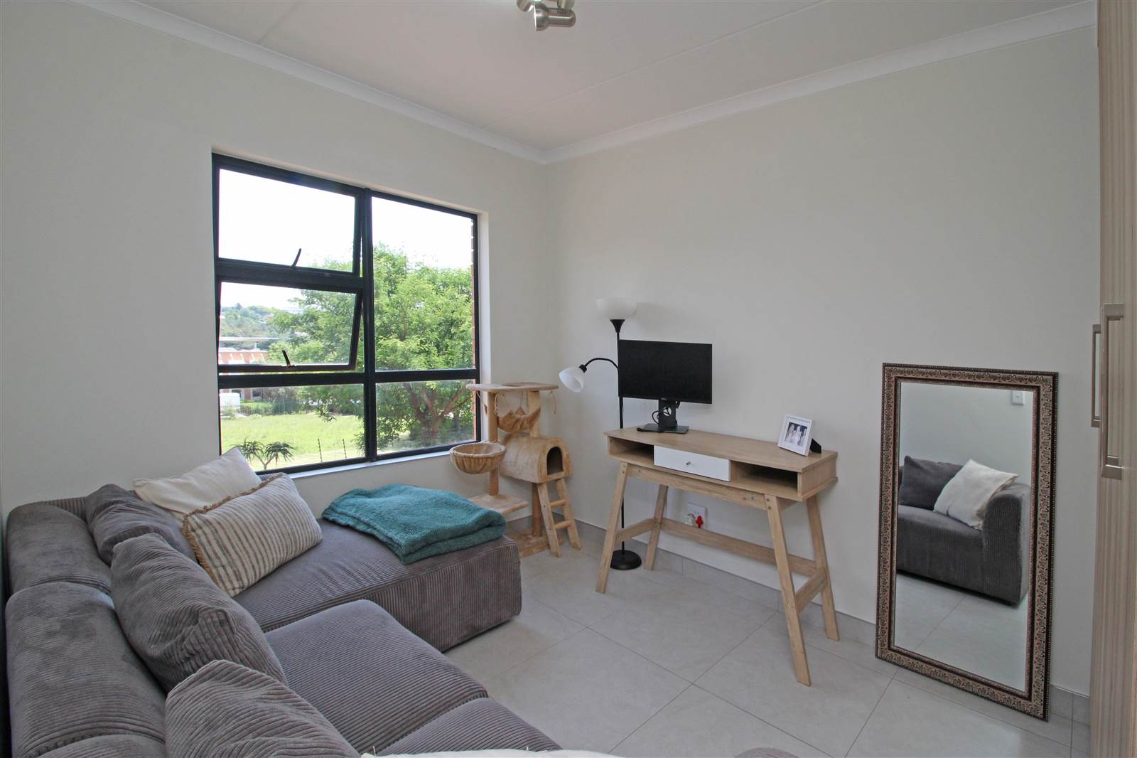 3 Bed Apartment in Modderfontein photo number 13