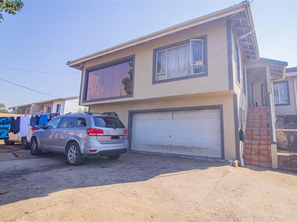 3 Bedroom House 3 Bedroom House