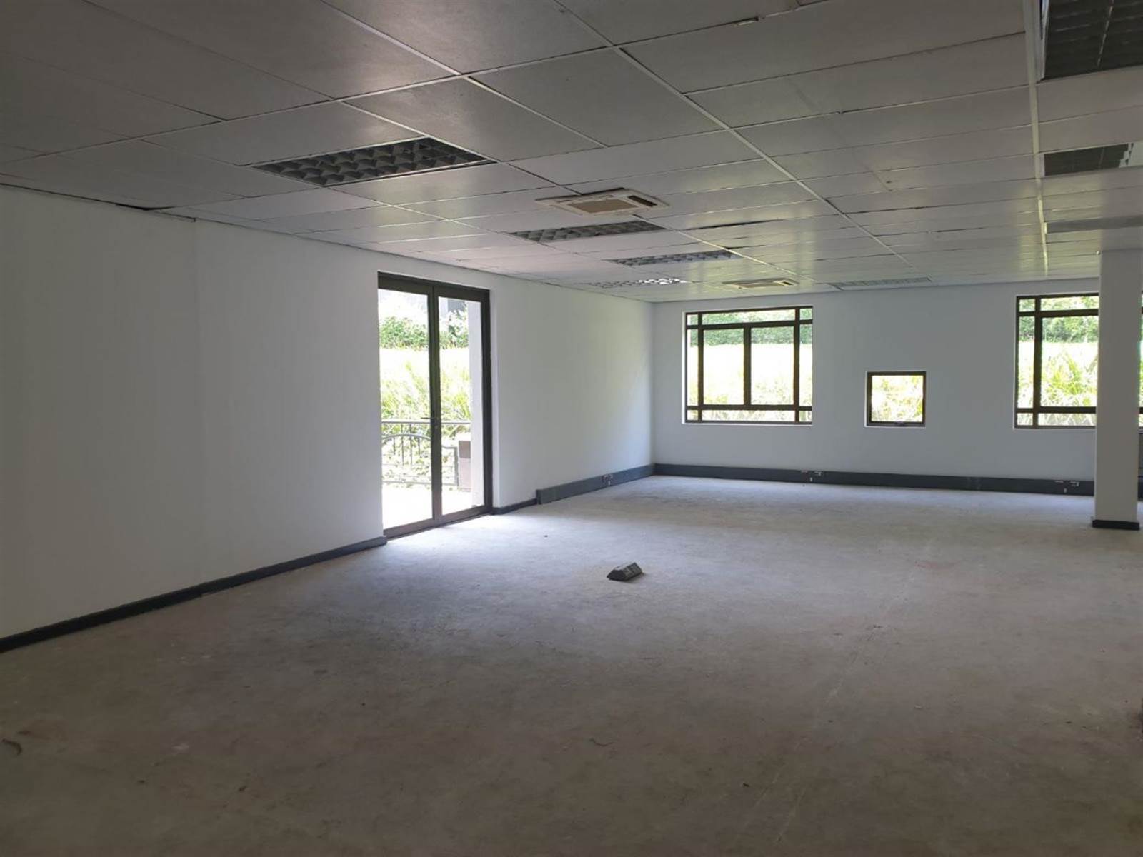 172  m² Commercial space in Hyde Park photo number 4