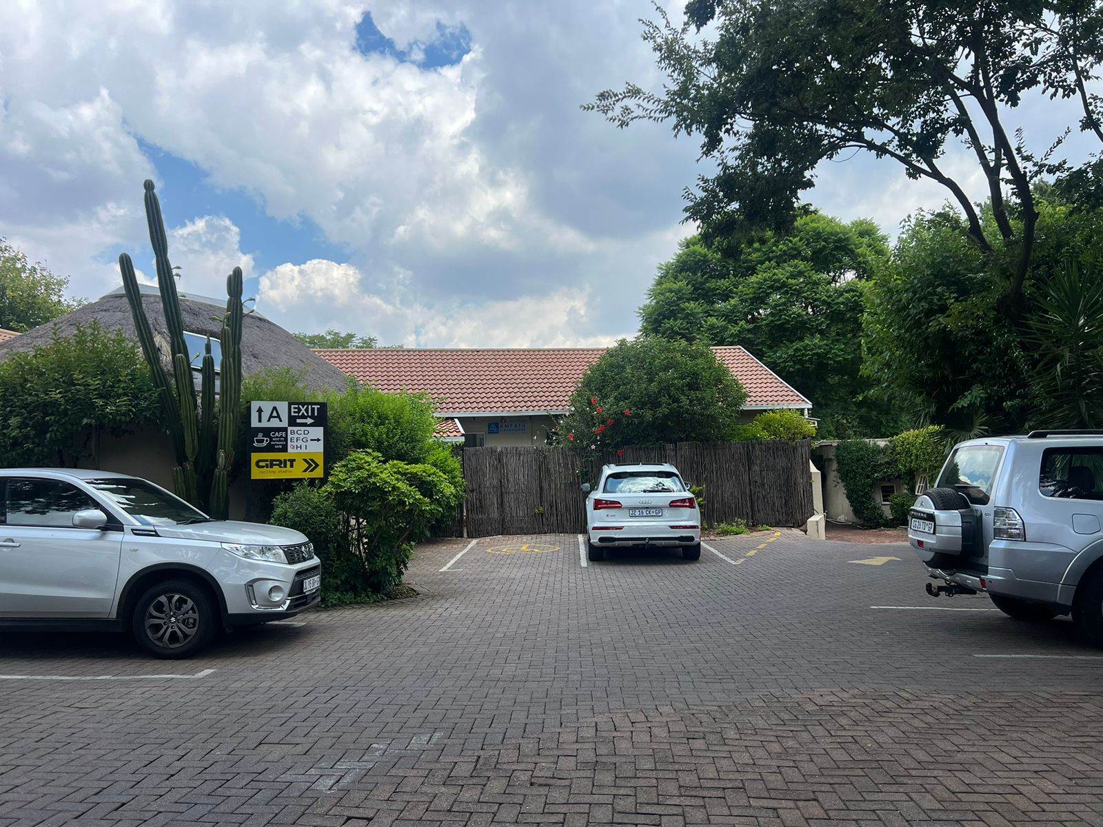 21  m² Commercial space in Parktown North photo number 2