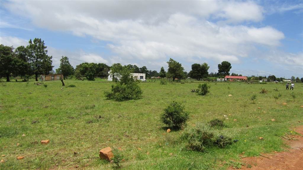 5857 m² Land available in Kruisfontein photo number 7