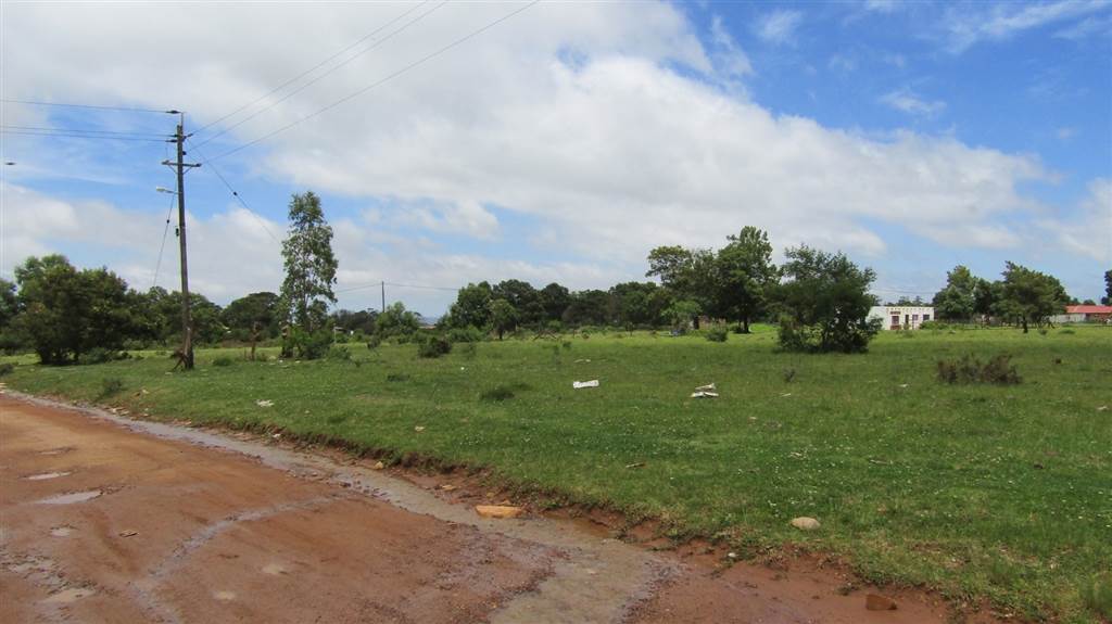 5857 m² Land available in Kruisfontein photo number 11