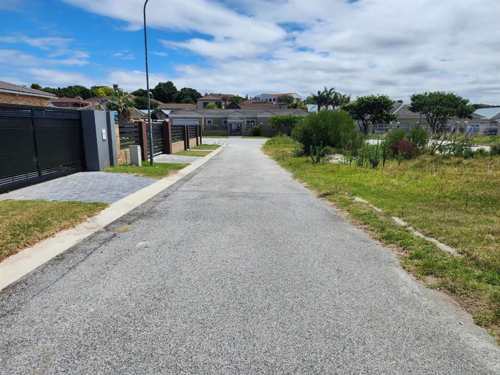 922 m² Land available in Walmer Heights photo number 4