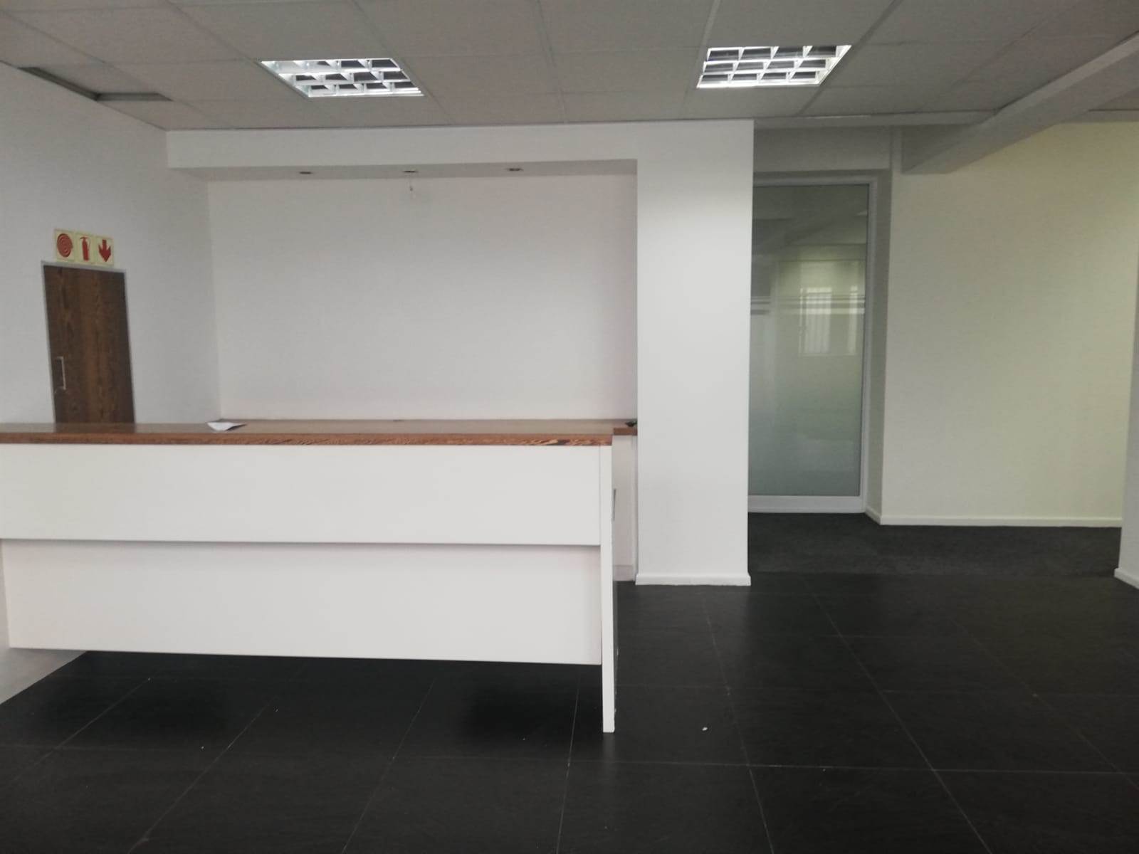 433  m² Office Space in Maitland photo number 3