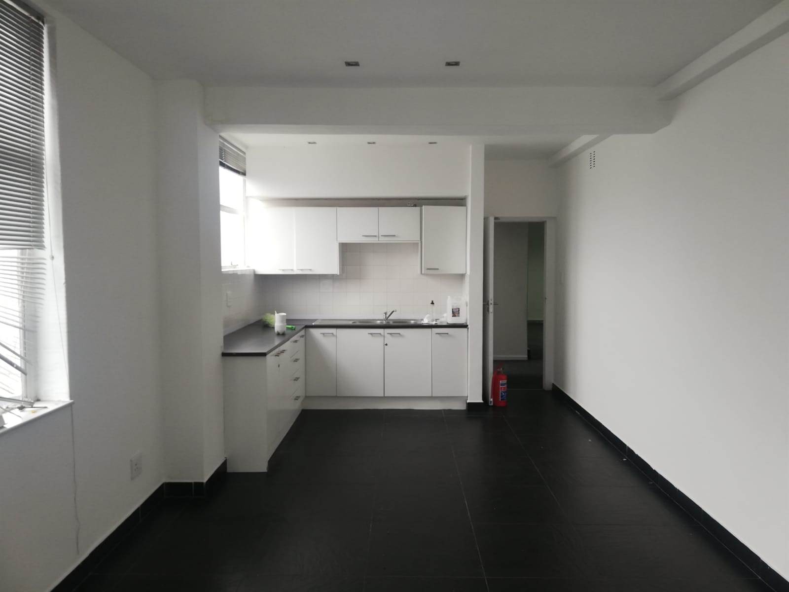 433  m² Office Space in Maitland photo number 12