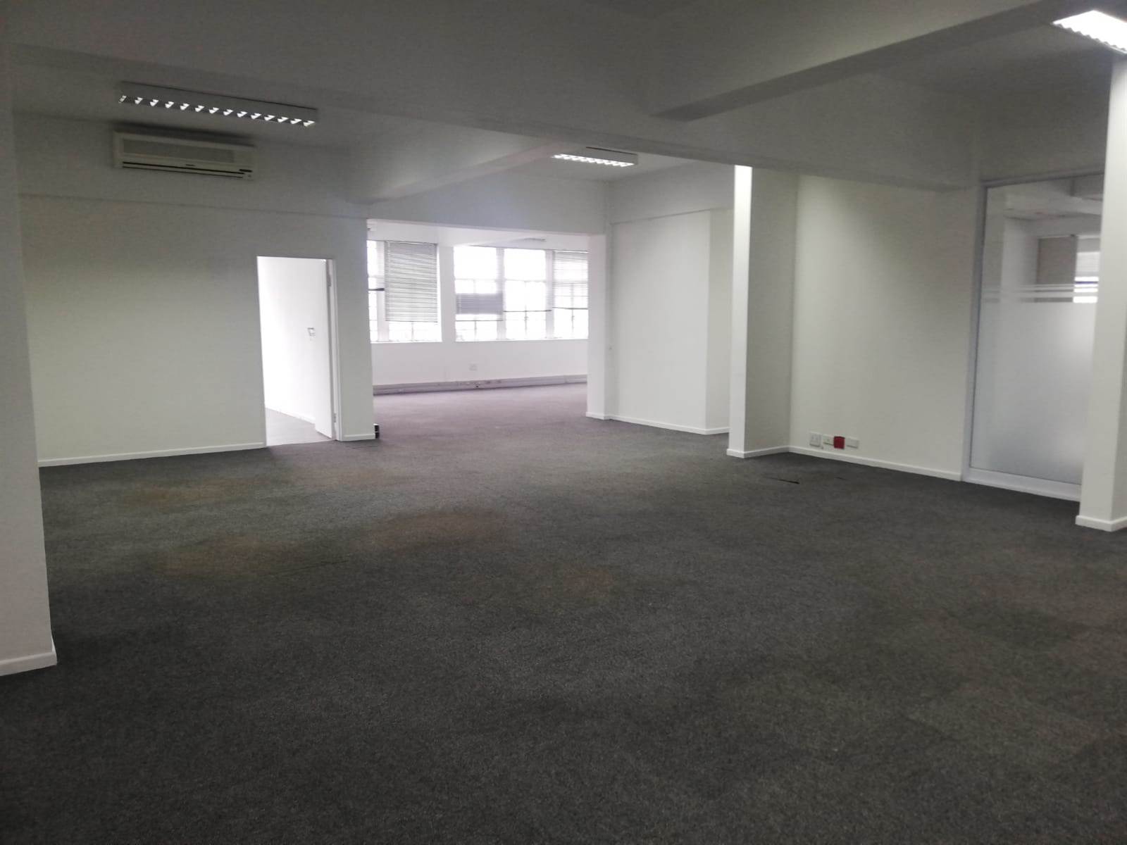 433  m² Office Space in Maitland photo number 15
