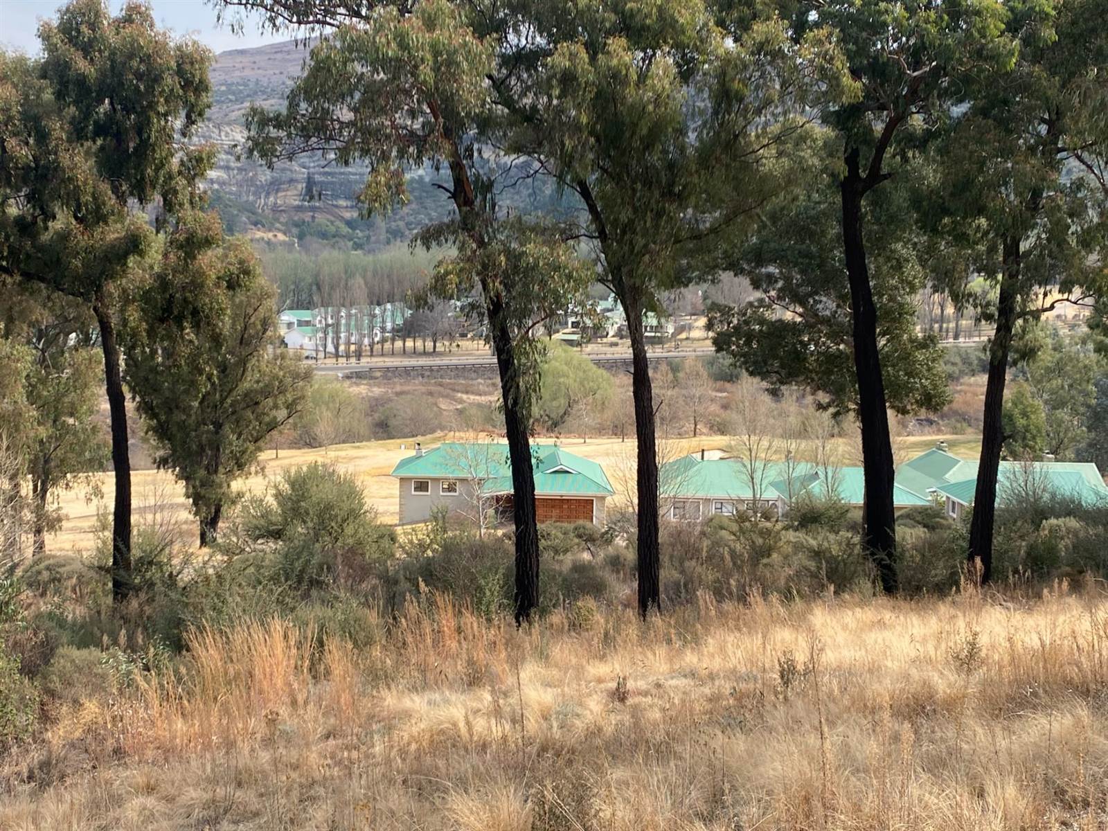 755 m² Land available in Clarens photo number 3