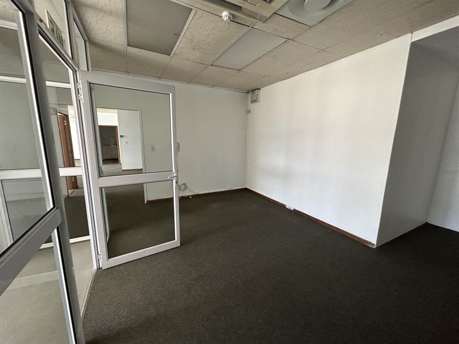 150  m² Office Space in Tokai photo number 10