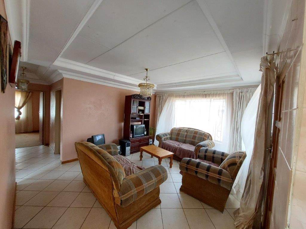 3 Bed House in Seshego photo number 20