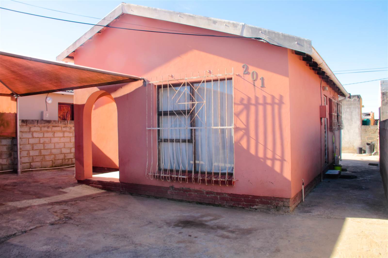 2 Bed House in Mdantsane photo number 1