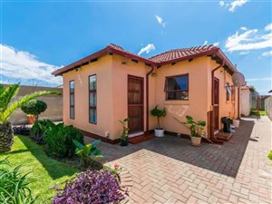 3 Bed House in Goudrand