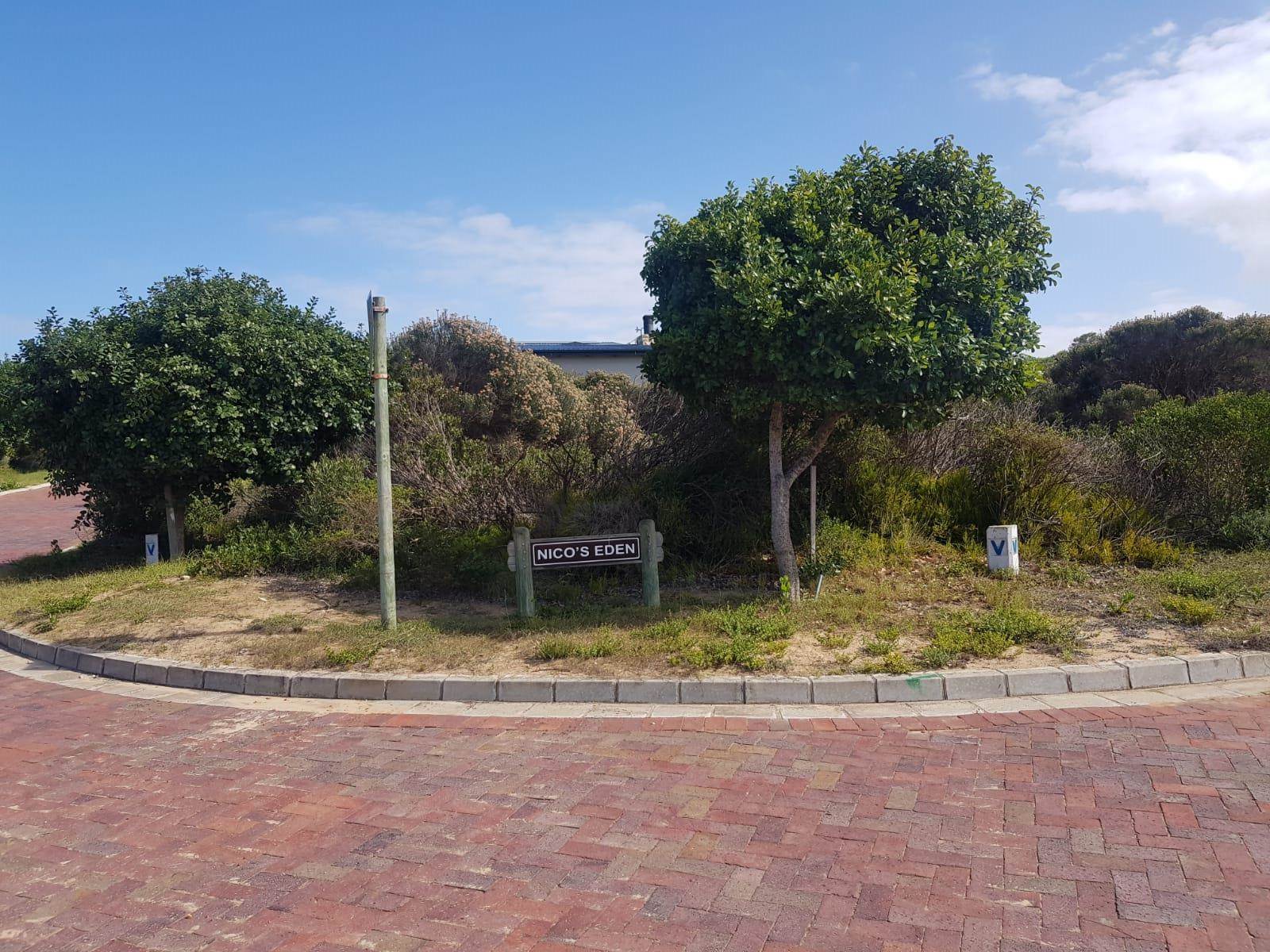 663 m² Land available in Stilbaai photo number 1