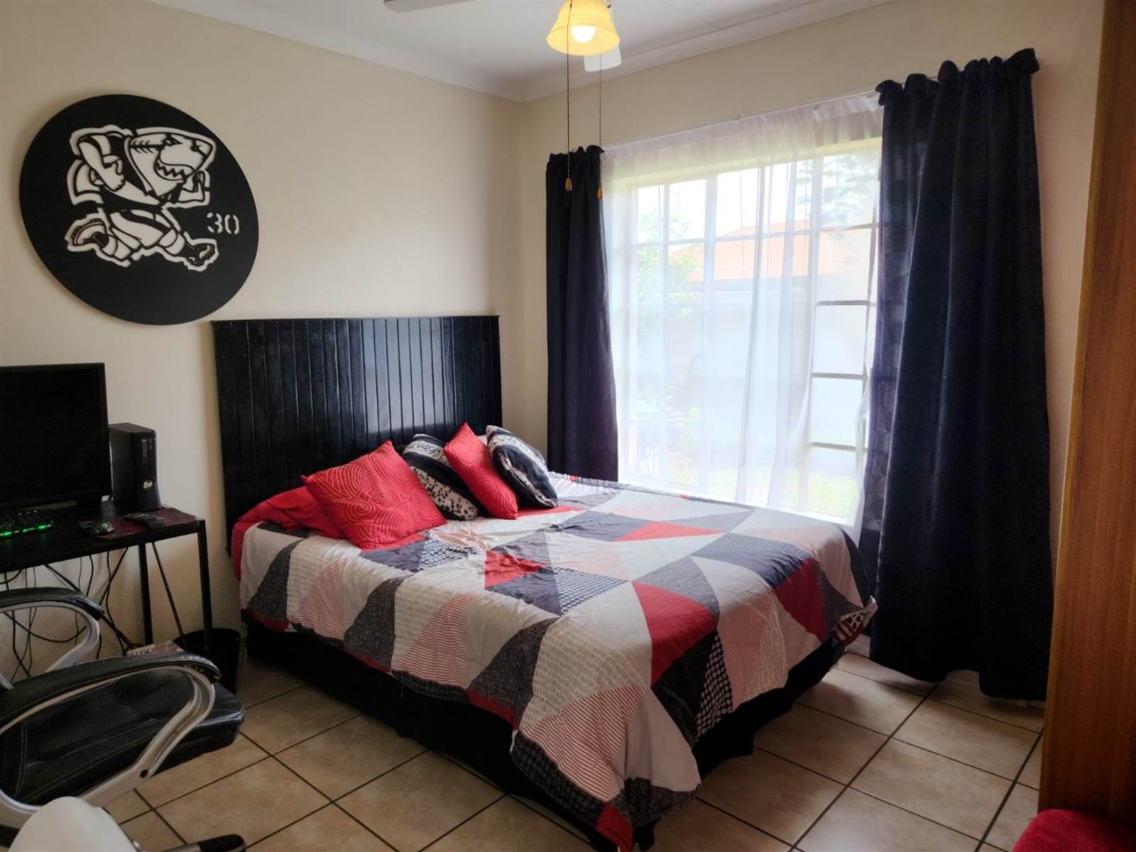 3 Bed House in Waterkloof East photo number 22