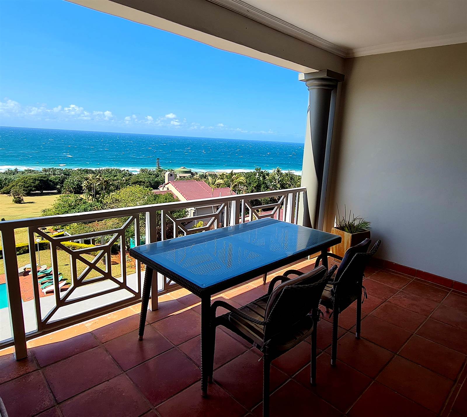2 Bed Apartment in Scottburgh Central photo number 28