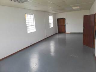 172  m² Commercial space in Observatory photo number 1
