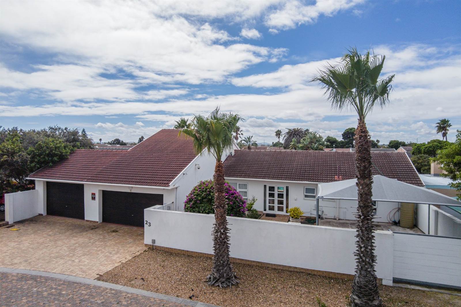 5 Bed House in Duynefontein photo number 3