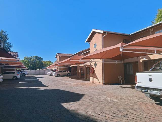2 Bed Duplex in Polokwane Central photo number 12