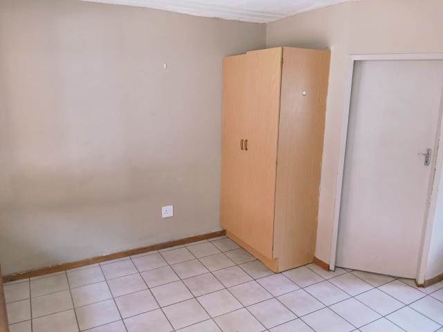 2 Bed Duplex in Polokwane Central photo number 5