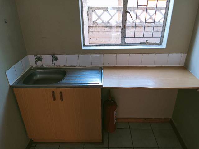 2 Bed Duplex in Polokwane Central photo number 8