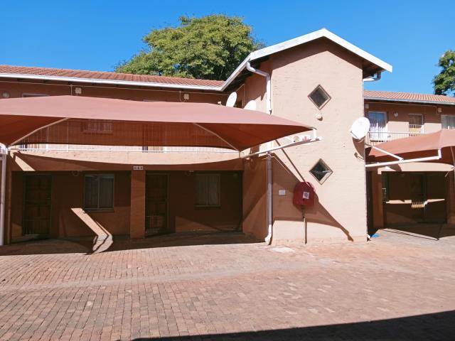 2 Bed Duplex in Polokwane Central photo number 1