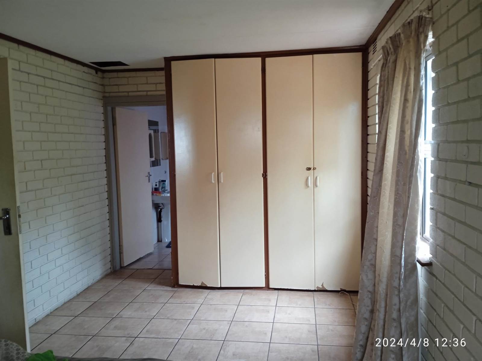 2 Bed House in Uvongo photo number 16