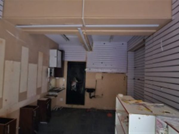 12  m² Retail Space