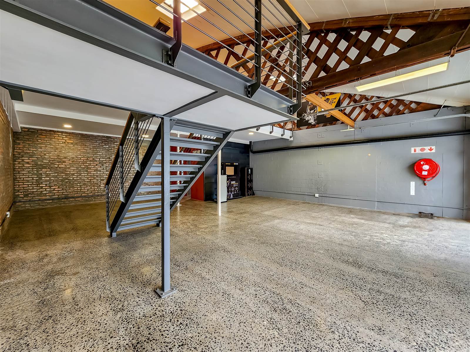 179  m² Commercial space in Salt River photo number 4