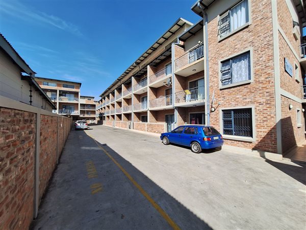 2 Bed Apartment