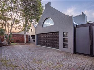 5 Bed House in Wapadrand
