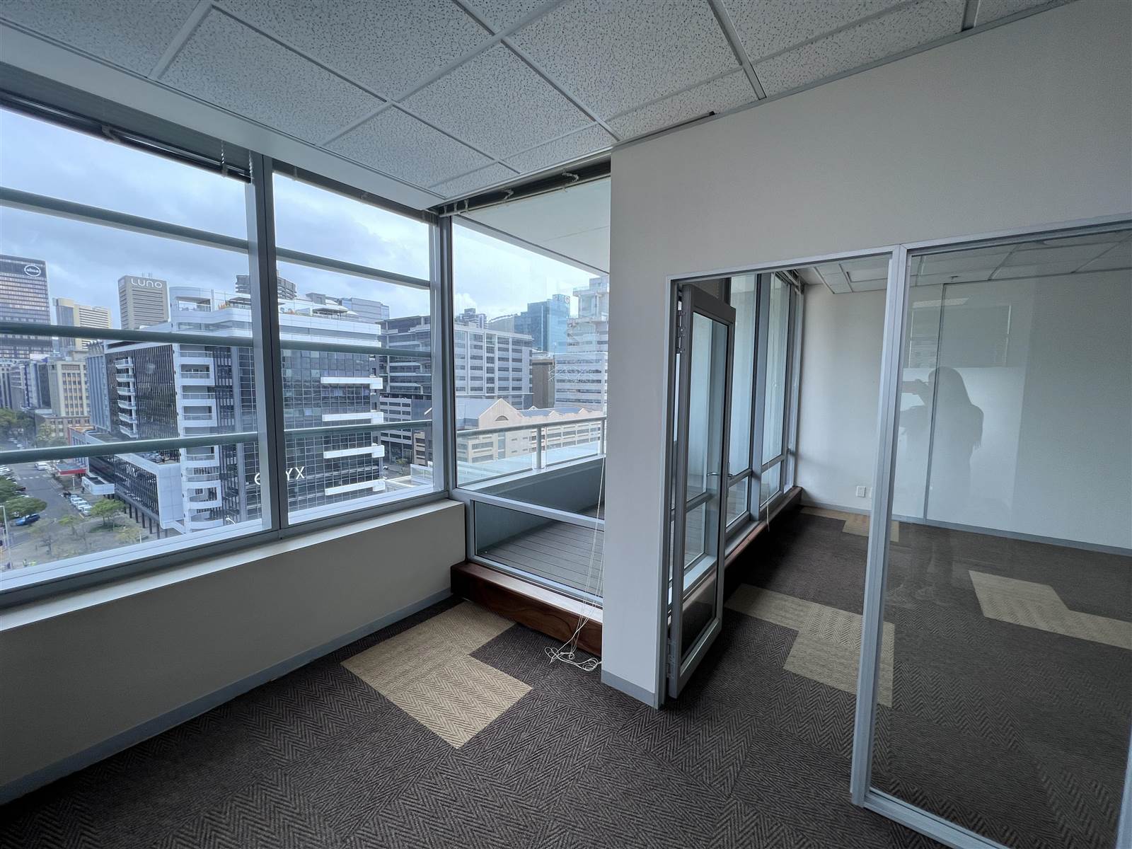 1718  m² Commercial space in Cape Town City Centre photo number 16