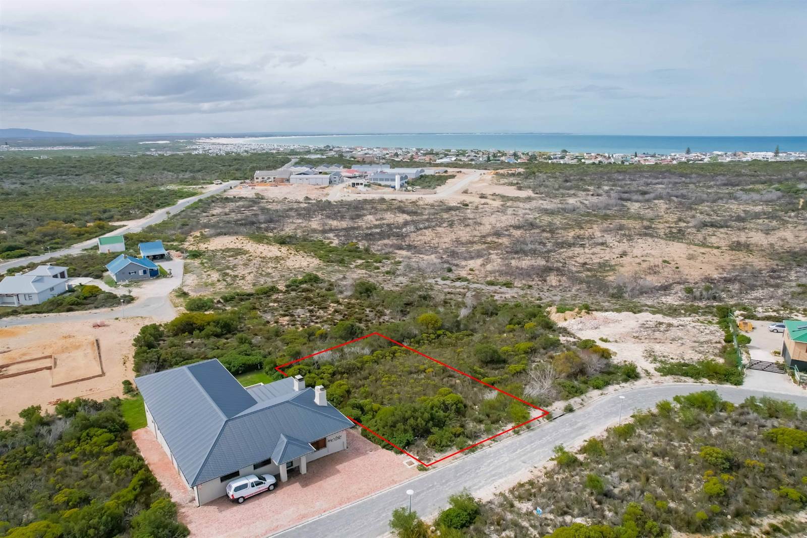 800 m² Land available in Struisbaai photo number 2