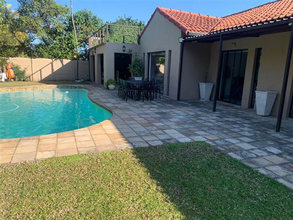 4 Bedroom House 4 Bedroom House
