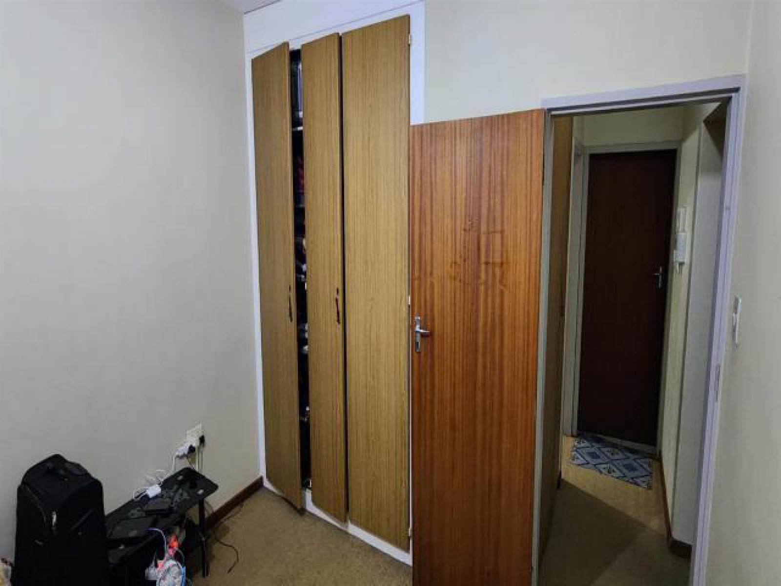 2 Bed Townhouse in Potchefstroom Central photo number 8