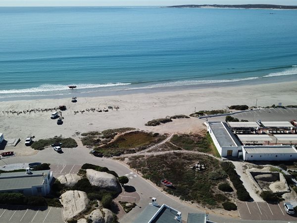 921 m² Land available in Paternoster