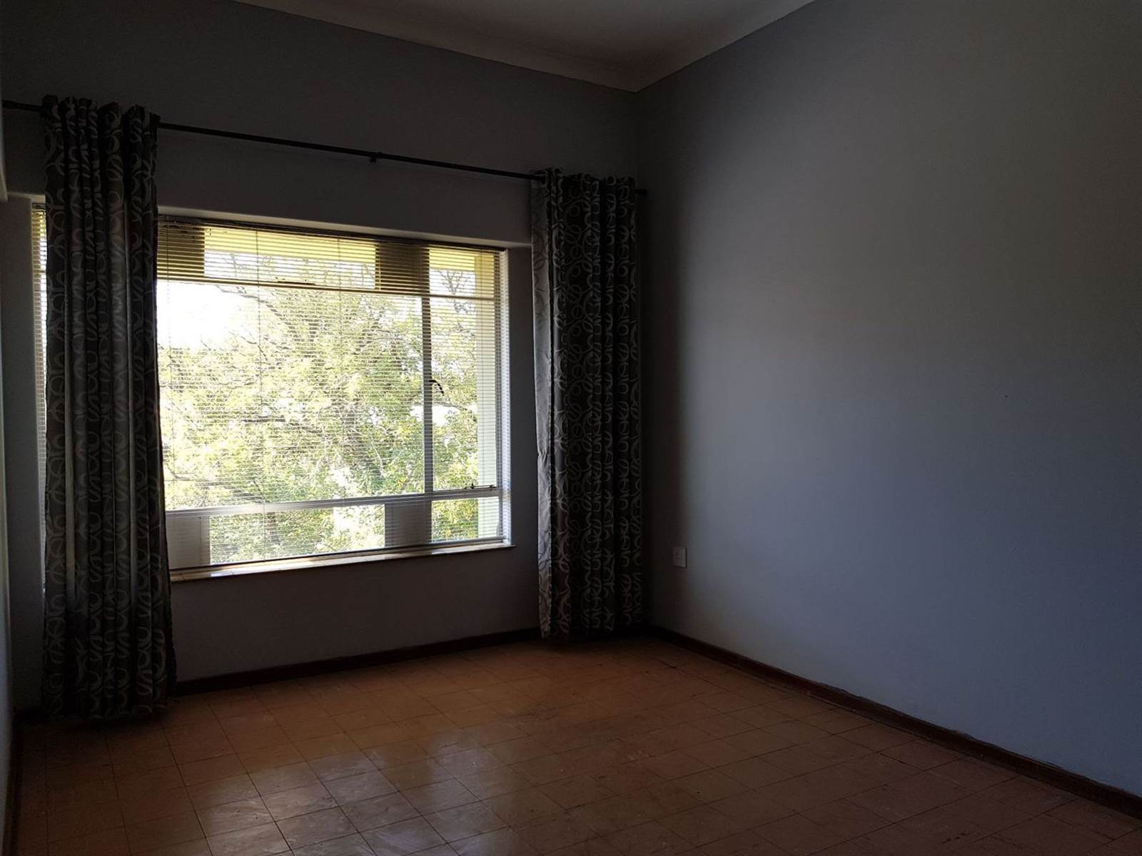 2 Bed Apartment in Potchefstroom Central photo number 13
