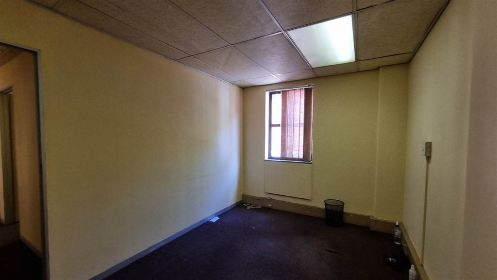 79  m² Commercial space in Hatfield photo number 9