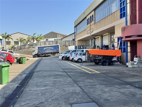 266  m² Commercial space in Pinetown Central