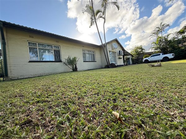 3 Bedroom House 3 Bedroom House
